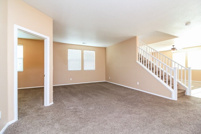Photo - 3740 Dustin Lee St