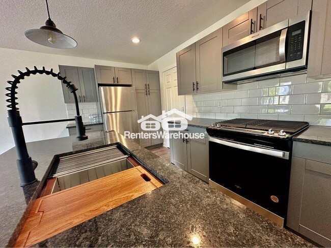 Photo - 2105 Willis Ave