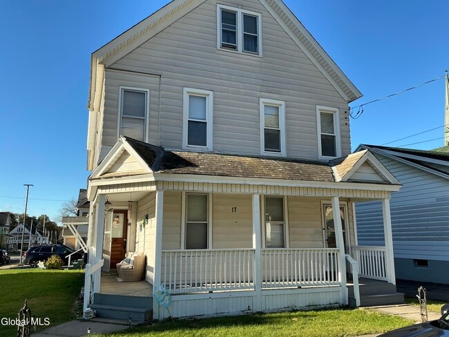 Building Photo - 17 Belmont Pl