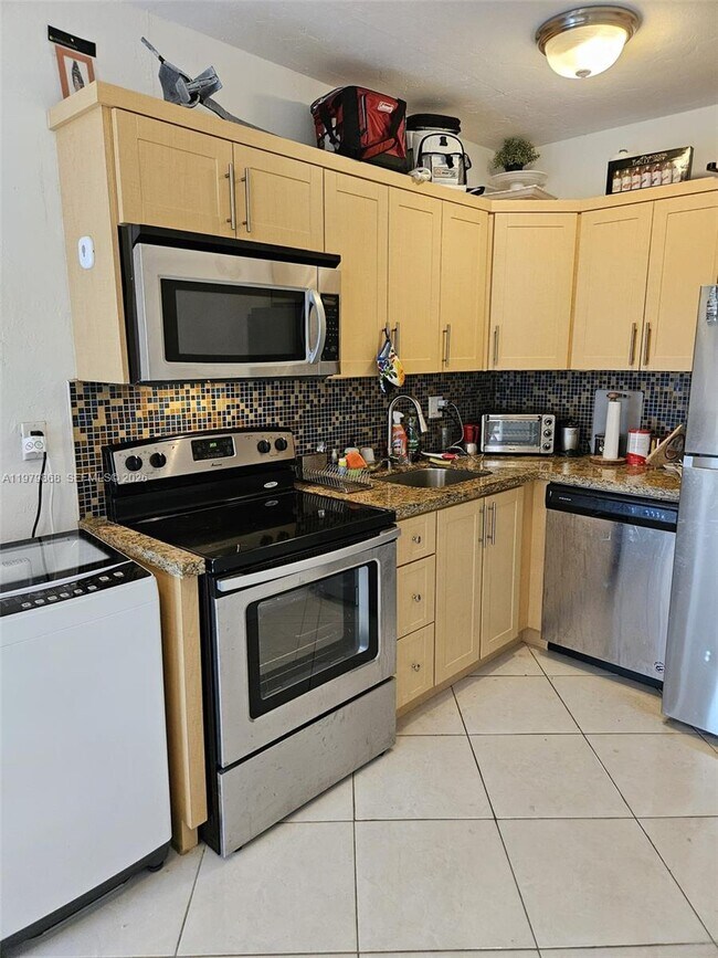 7400 Harding Ave Unit 22
