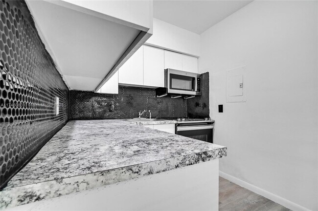 Photo - 40 NW 62nd St Apartment Unit 1