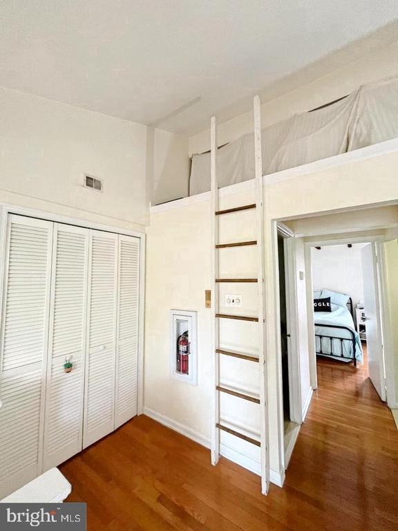 Photo - 1124 Rodman St Unit 3