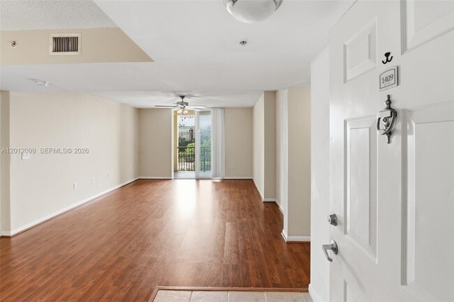 Building Photo - 520 SE 5 Ave Unit 1409