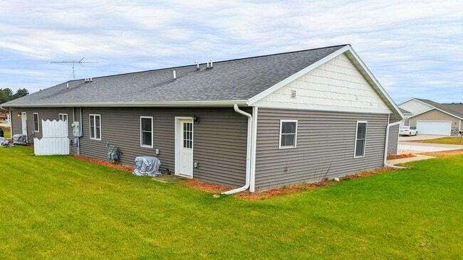 Photo - 3816 Kensington Pl