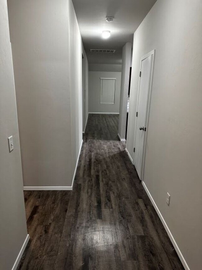 Photo - Open Floor Plan - Great Location - Putnam City Schools