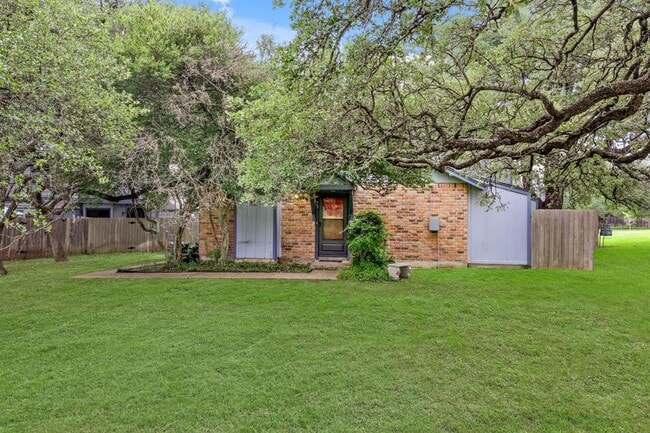 Photo - 1411 Gracy Farms Ln Unit 73