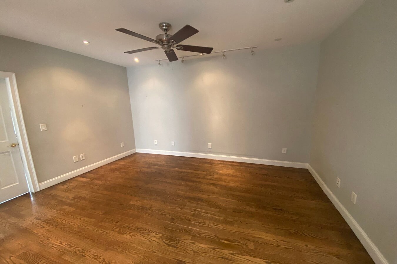 Photo - 2914 Fort Hamilton Pkwy Casa Adosada
