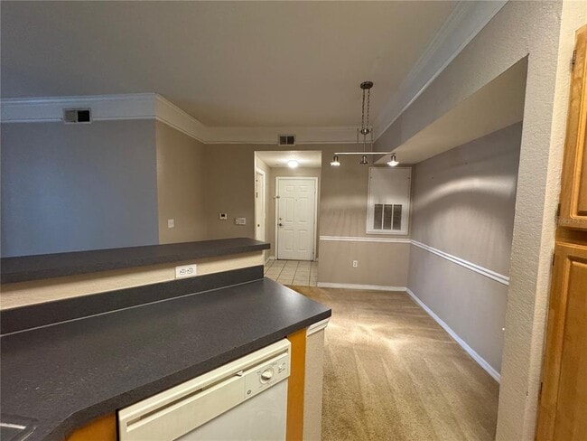 Photo - 6685 Queens Borough Ave Unit 107