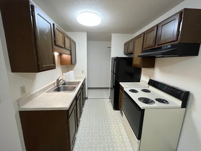 Piedmont Manor Apartments