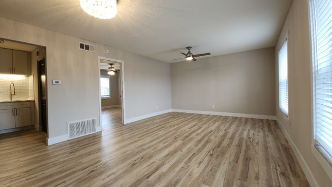 Photo - 10844 Big Bend Rd Unit A