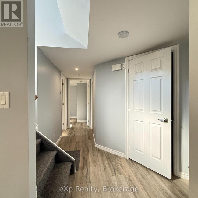 Photo - 16 Orchard View Dr