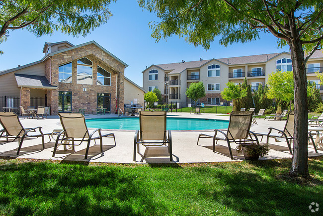 Building Photo - The Landings at Eagleridge Apartments