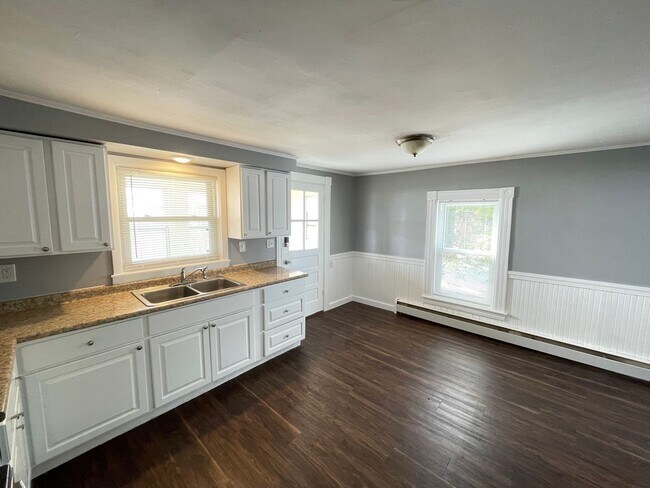 Photo - 114 S Jewett St Unit 3