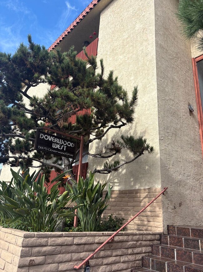 Photo - Spacious 2-Bed, 2-Bath Condo in Prime Culver City Location – Freshly Updated! Unit 211
