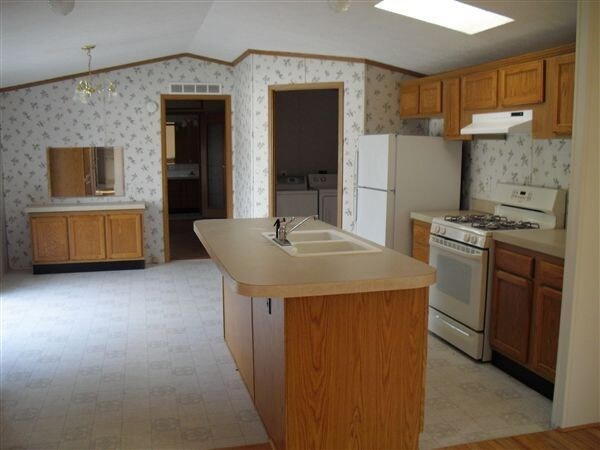 Photo - 3 br, 2 bath Mobile Home - Lakefront Estat...