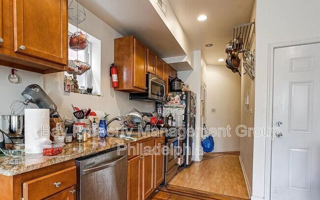 Photo - 4920 Cedar Ave Unidad 2