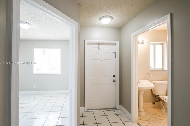 Photo - 13921 SW 173rd Terrace