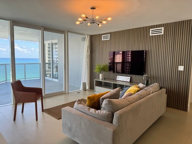 Living room - 6301 Collins Ave Unit 1608
