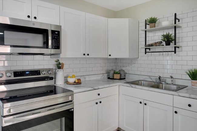 2649 Keokuk St Unit 1R
