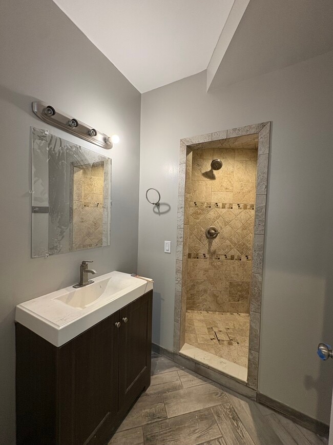 Photo - Soldoris Unit 201/301