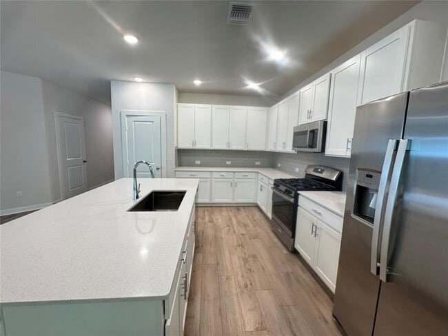 108 Sorghum Dr