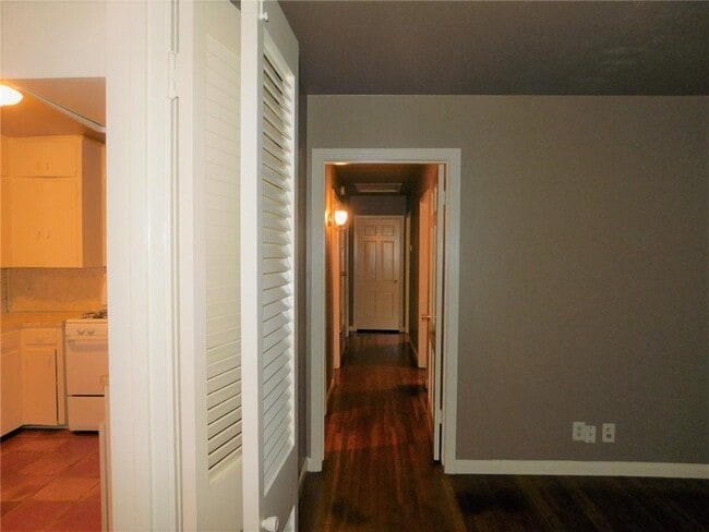 1400 Berkshire Dr