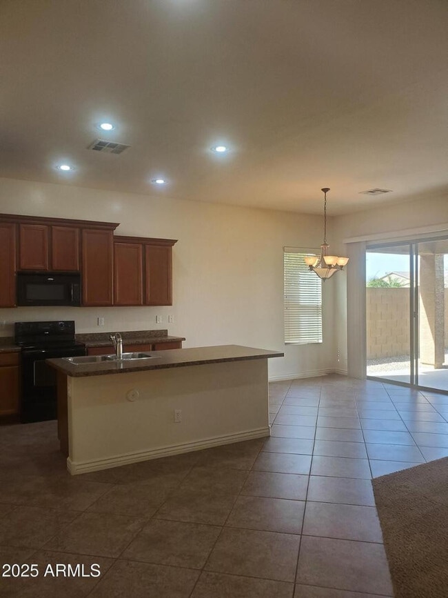 Photo - 18188 W Paradise Ln