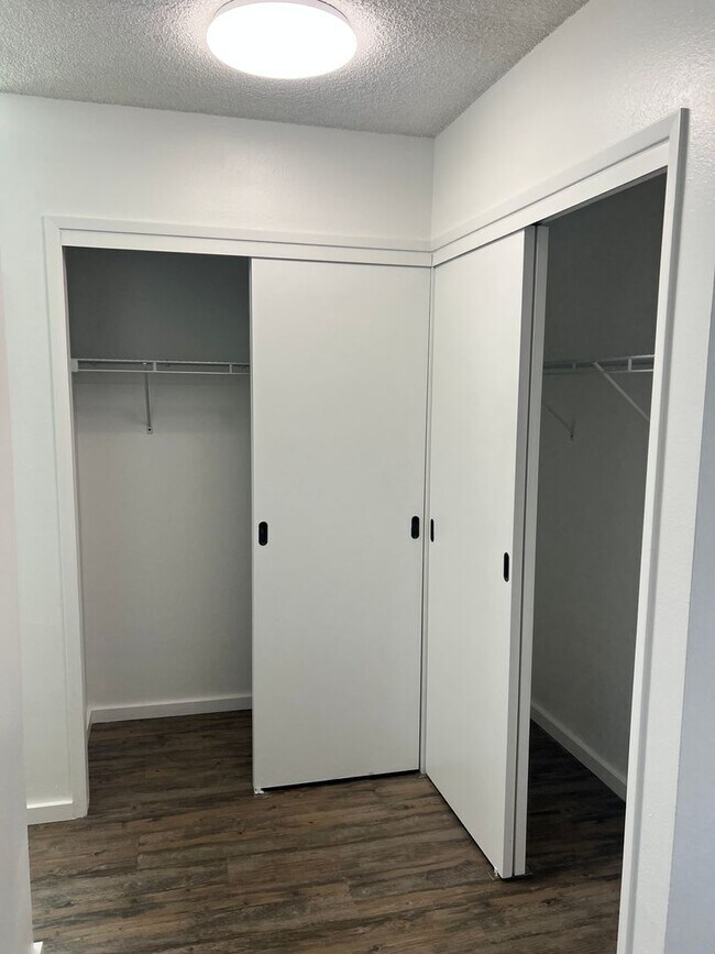 Photo - Kukui Plaza - 3 Bedroom 2 Bath 1 Parking Unit 1102