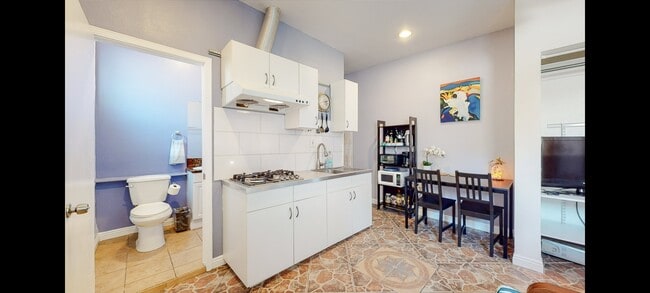 Photo - 1045 N Hazard Ave