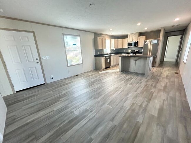 Photo - 29773 W Deerfield Ct