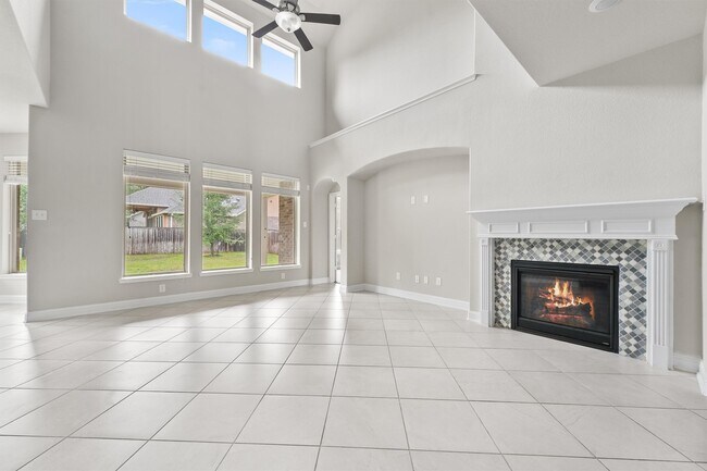 Photo - 190 Bloomhill Pl