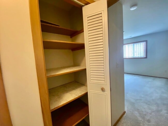 Photo - Cozy 2 Bedroom, 1 Bath Apartment with Balc... Unit IVA38