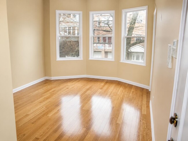 Photo - 136 Randolph Ave