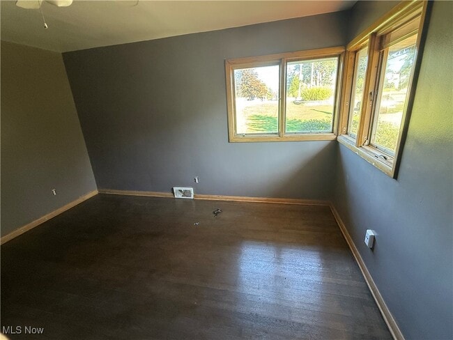 Photo - 9060 State Rd