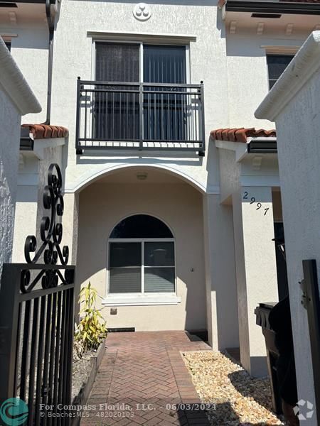 Building Photo - 2997 NW 35th Ave Rental