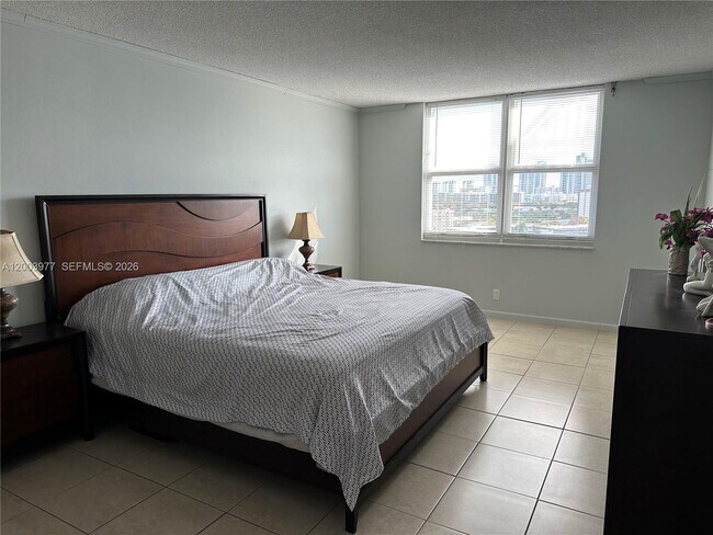 Photo - 427 Golden Isles Dr Unit 14E