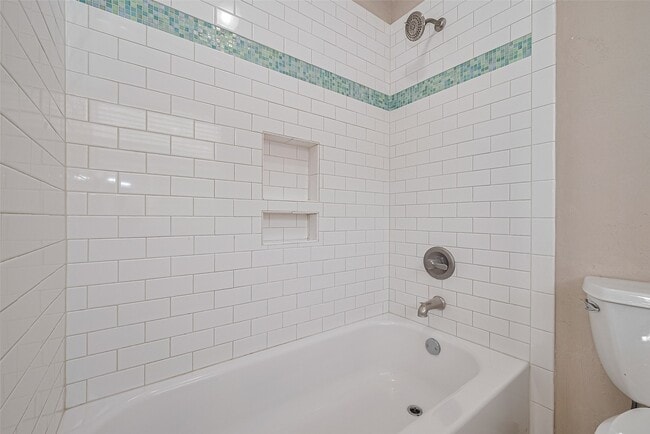 Photo - 6907 Yardley Dr