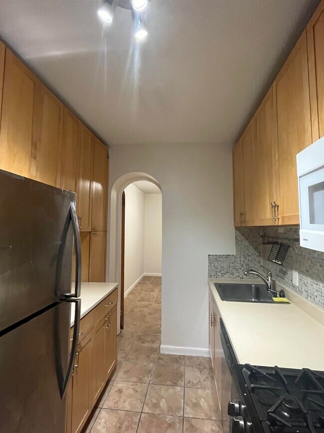 Photo - 7004 JFK Blvd E Unit 18C