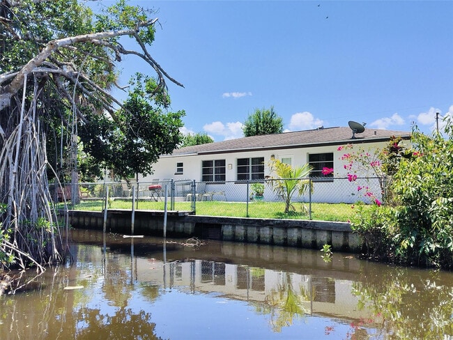 Photo - 77 Cardinal Dr