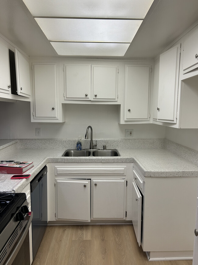 Mulberry Gardens - Mulberry Gardens Apartments