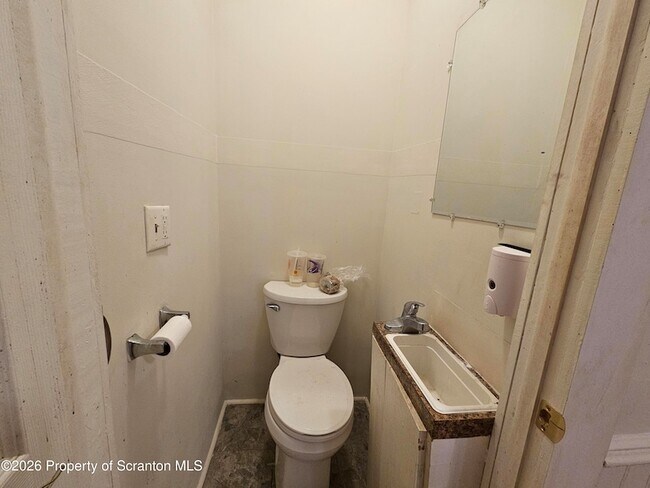 Photo - 247 Belmont St Unit 2