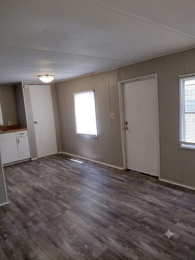 Photo - 78055 Susi Ln