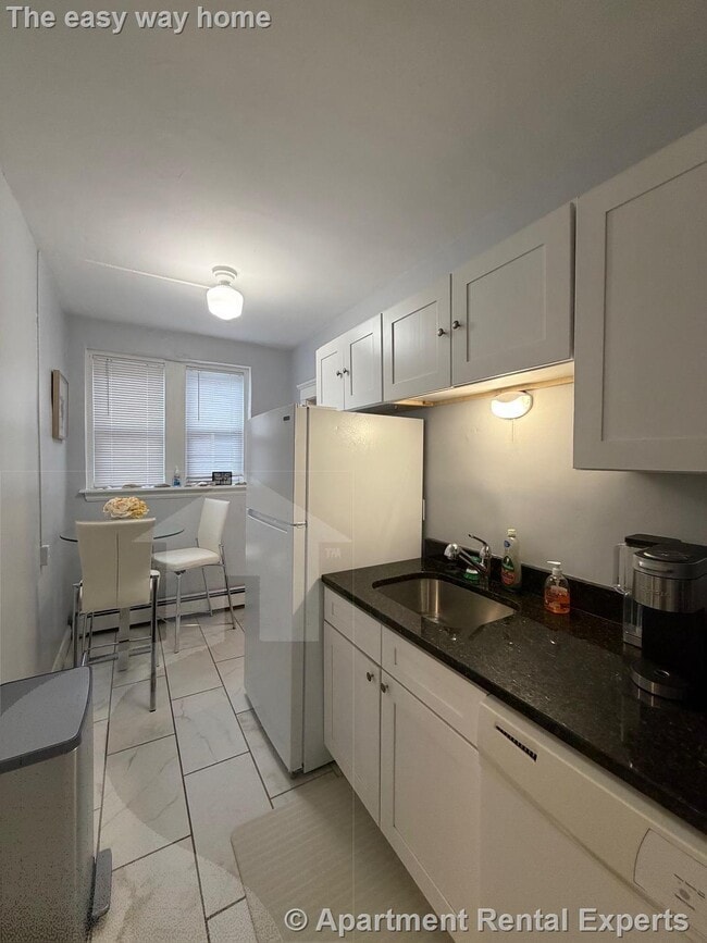 Photo - 15 Ives St Unit #28