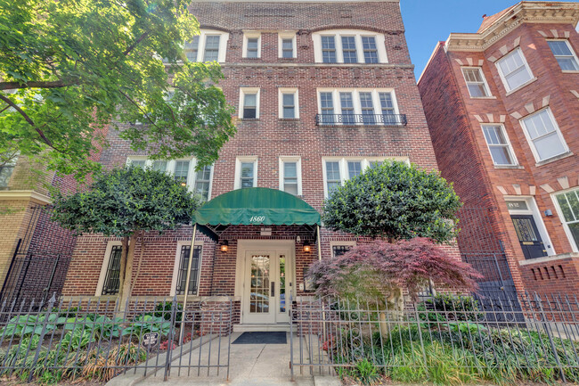 Photo - 1860 California St NW Condo Unit 401