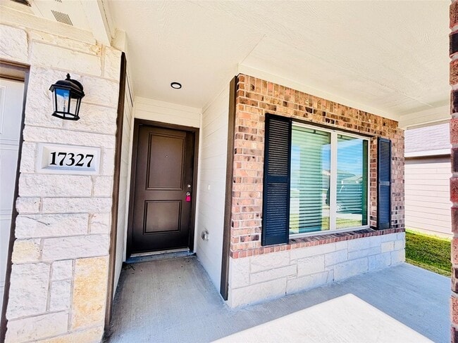 Photo - 17327 Roxboro Rdg Ln