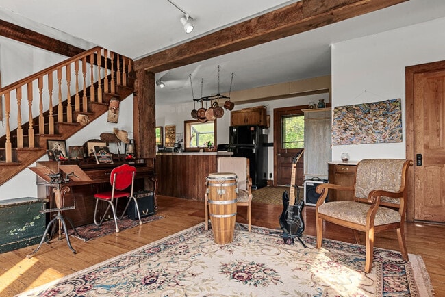 Photo - 1087 State Rd Unidad SI ID1492986P