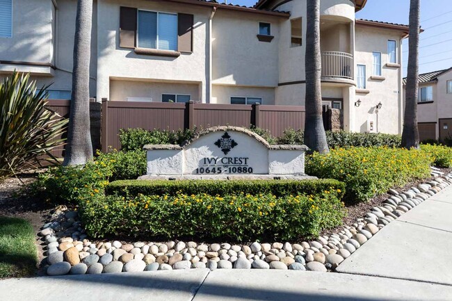 3 bed, 2.5 bath, townhome - SCRIPPS RANCH - 3 bed, 2.5 bath, townhome - SCRIPPS RANCH