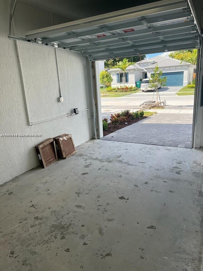 Photo - 28511 SW 134th Ct