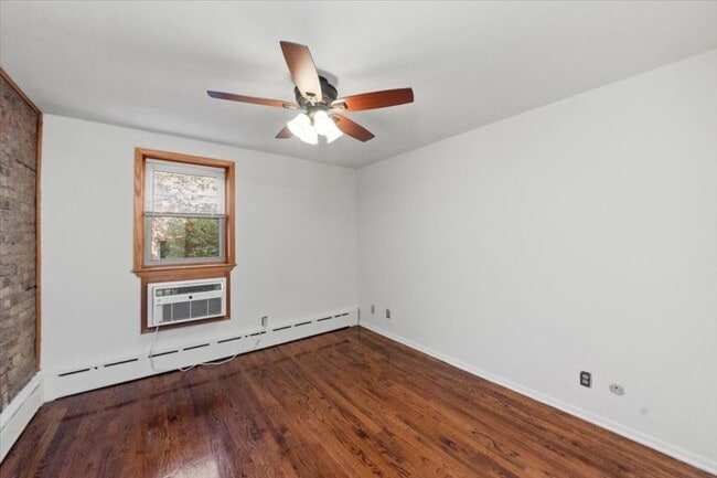 Photo - 2 bedroom in Chicago IL 60614 Unit 1C