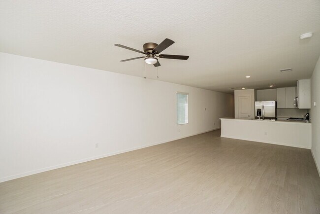 Photo - 1858 Musk Rose